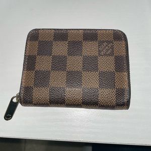 SOLD Louis Vuitton Zippy Coin Wallet